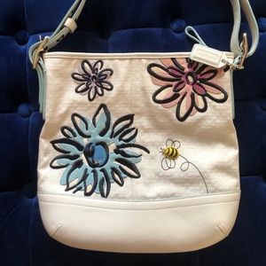 ‼️SOLD‼️Coach bee and flower handbag